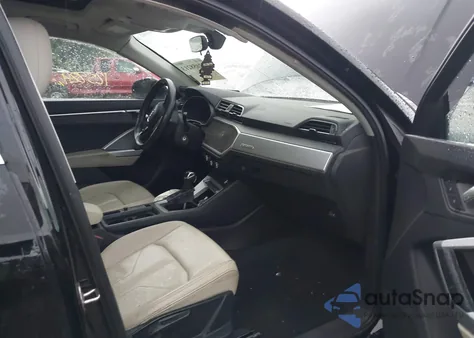 2019 Audi Q3 2.0T Premium z USA, uszkodzony, nr VIN WA1AECF34K1077471